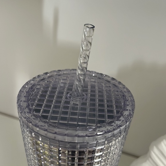 Starbucks silver grid tumbler 2020 - Picture 2 of 3